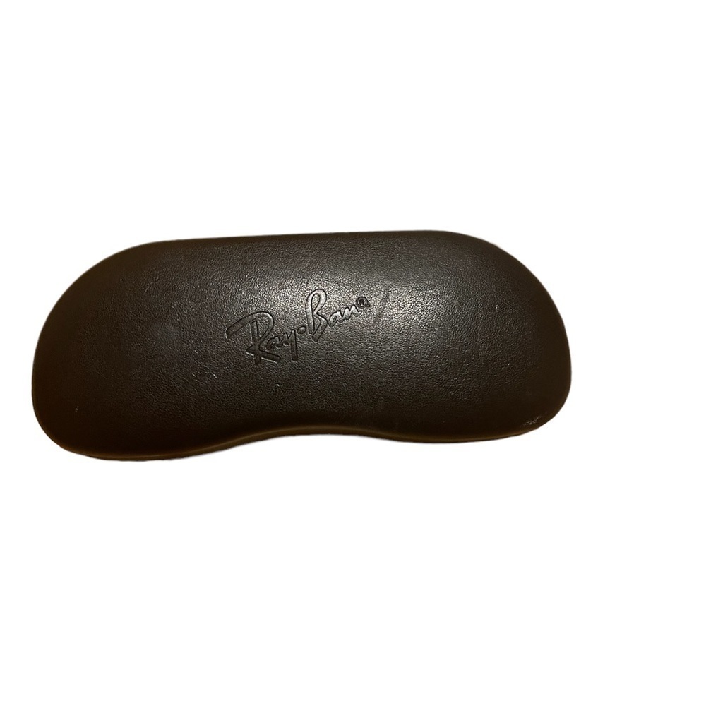 ray ban sunglasses case​​​​​​​​